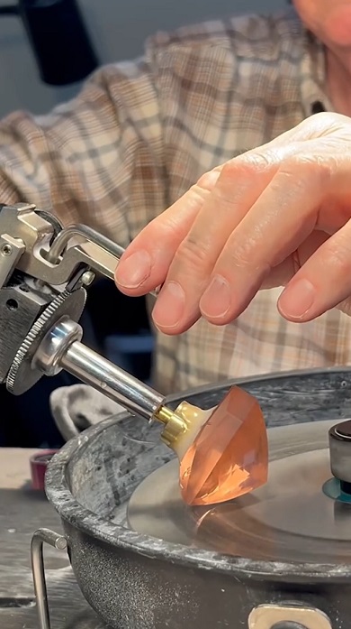 ピカピカモルガナイト02