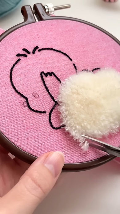 パンチニードルでポチャッコ