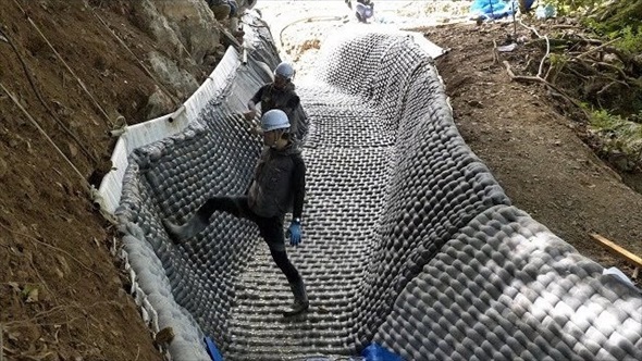 災害を防ぐ流路を作る動画