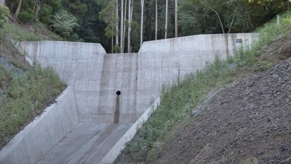 災害を防ぐ流路を作る動画