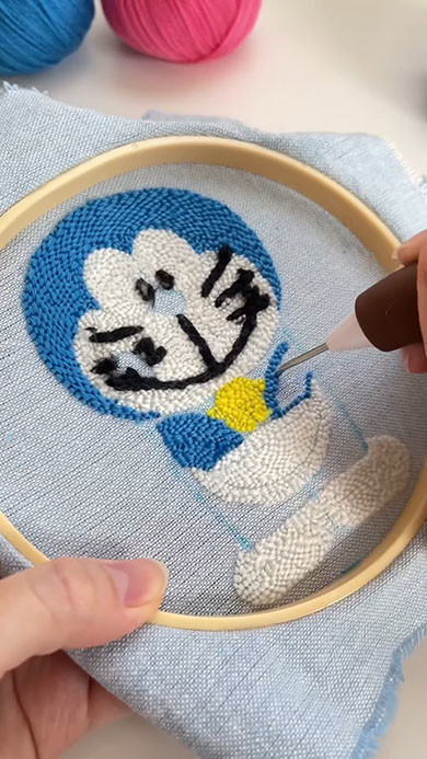 パンチニードルのドラえもん