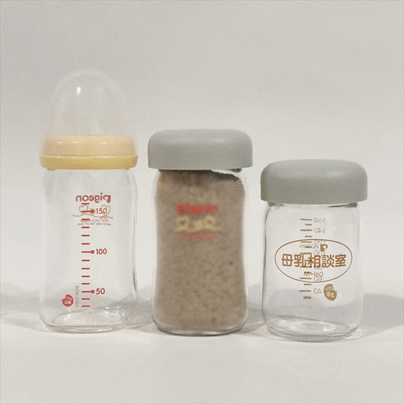 ピジョンの哺乳瓶使用後に使うストロー＆ふたパーツがすごい