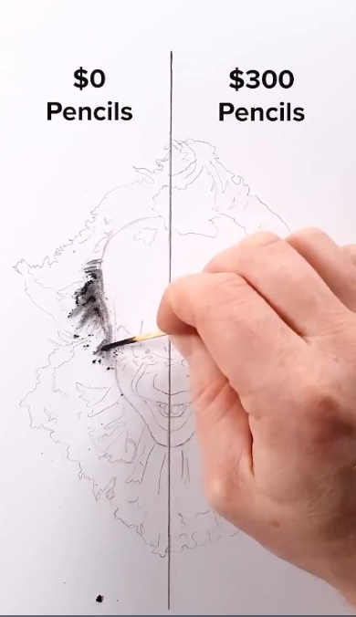 黒色はマッチの炭を利用