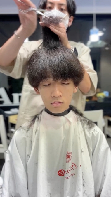 イメチェン ヘアスタイル メンズカット