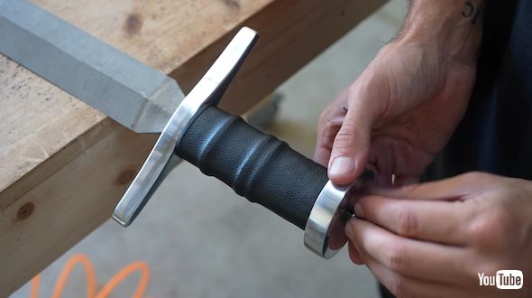 柄頭の取り付け