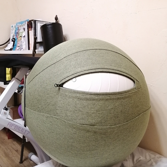 バランスボール 妖怪