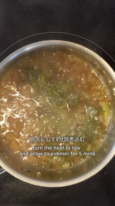 ディップするサンドイッチがおいしそう