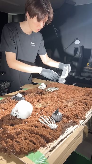 モンスターエナジーのCM風動画を作るため墓場のようなセットを用意