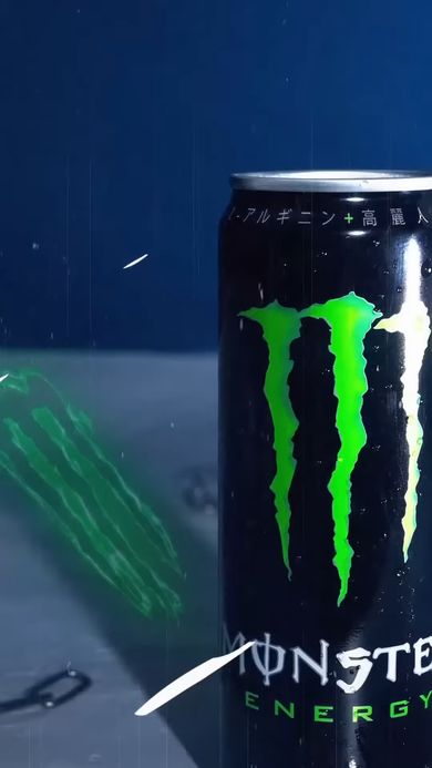 公開時期にぴったりな内容のモンスターエナジーCM風動画