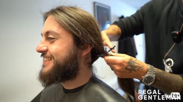 10年伸ばした髪をカット