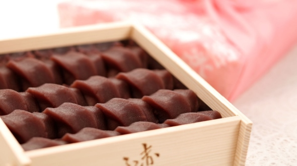 銘菓：赤福もち