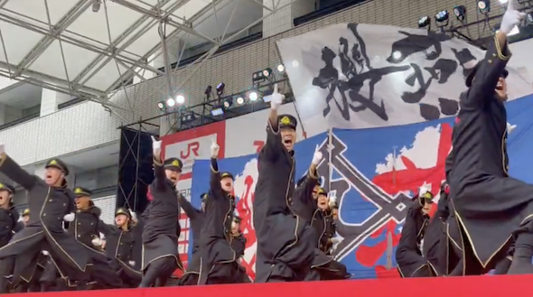 JR九州櫻燕隊の演舞