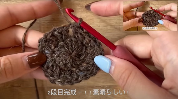 ダイソーの毛糸でニット帽を編む