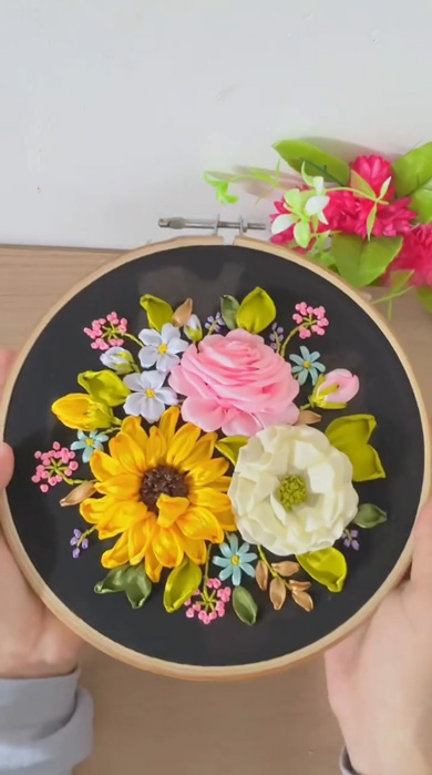 リボン 刺しゅう 花 本物 そっくり ハンドメイド 作品 装飾 フラワー リアル