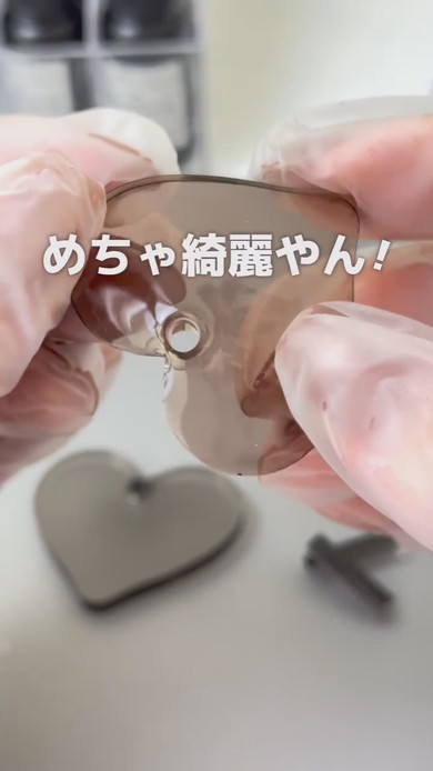 ストローを使ったレジンアクセサリーの穴開け解説