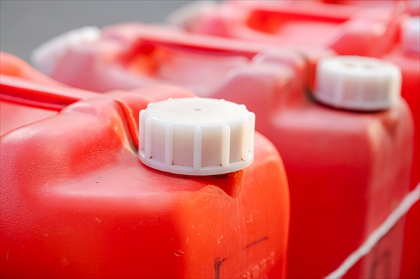 灯油用のポリタンク