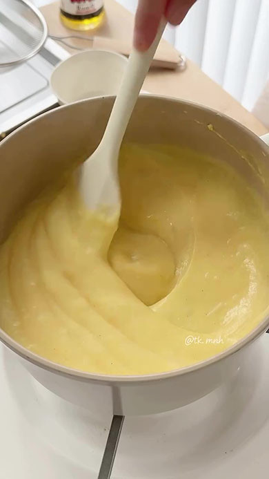 材料を加熱する画像