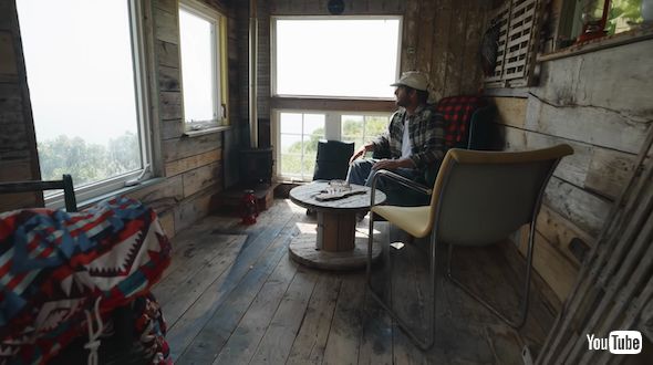 サーファーが建てた家