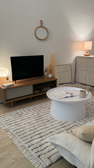 1K8畳の一人暮らしの部屋コーデ