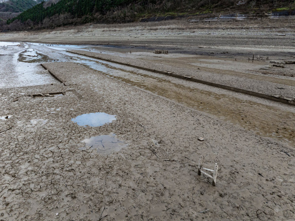 湯田ダム 沈んだ 横黒線 北上線 大荒沢駅 岩手県 廃線 錦秋湖