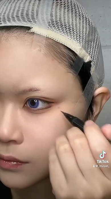 すっぴんから風楽奏斗に変身