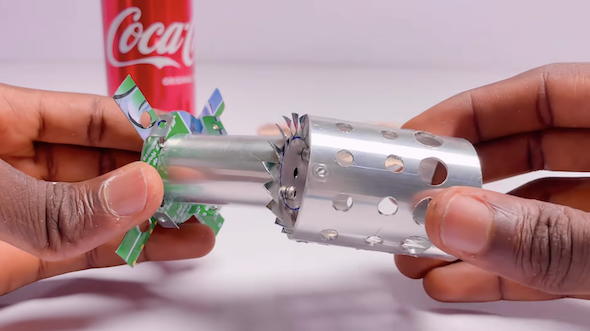 空き缶でジェットエンジン作る