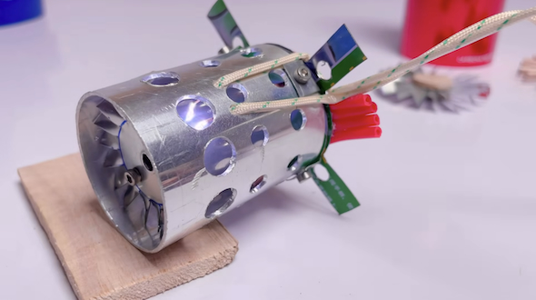 空き缶でジェットエンジン作る