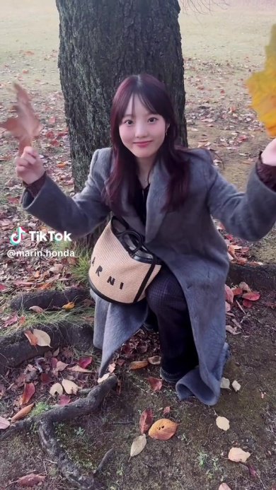 公園での本田真凜さん