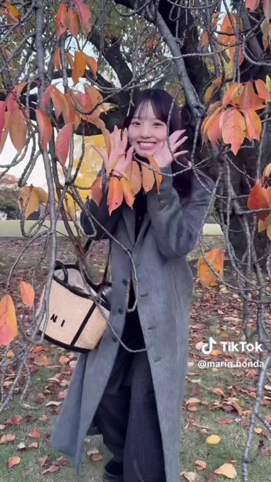 笑顔を浮かべる本田真凜さん