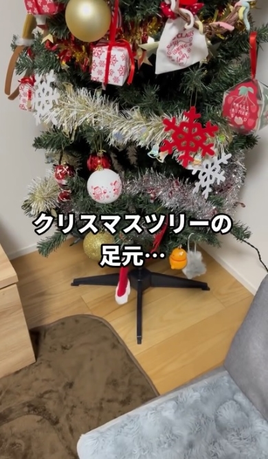 飾りつけ前のツリー