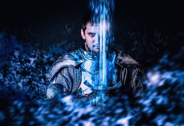 オーラを放つ魔法剣