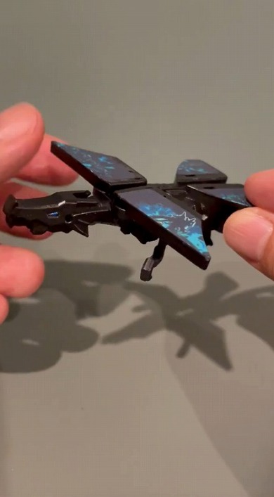 変形するドラゴン裁縫箱