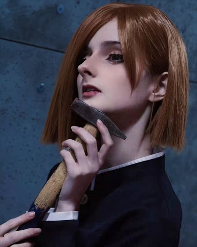 『呪術廻戦』釘崎野薔薇の凛々しいコスプレ