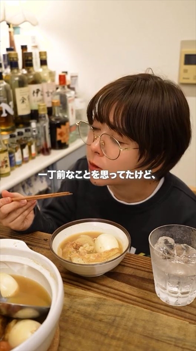 おでんの具材にたこ焼きを入れる元バーテンダーの酒飲み動画がおいしそう