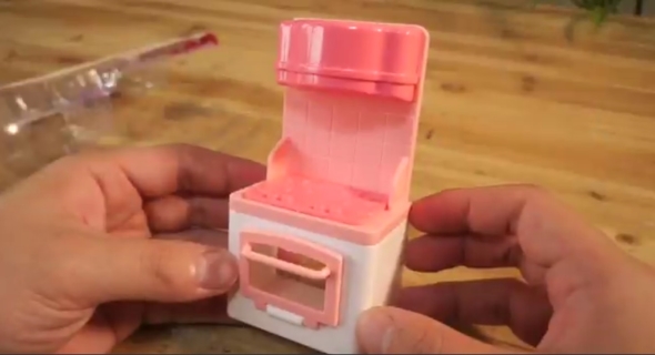 100均の「ままごとおもちゃコンロ」を使用