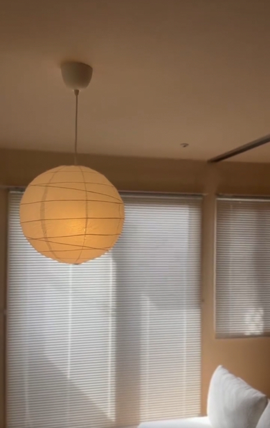 デザイン性のある照明をプラス