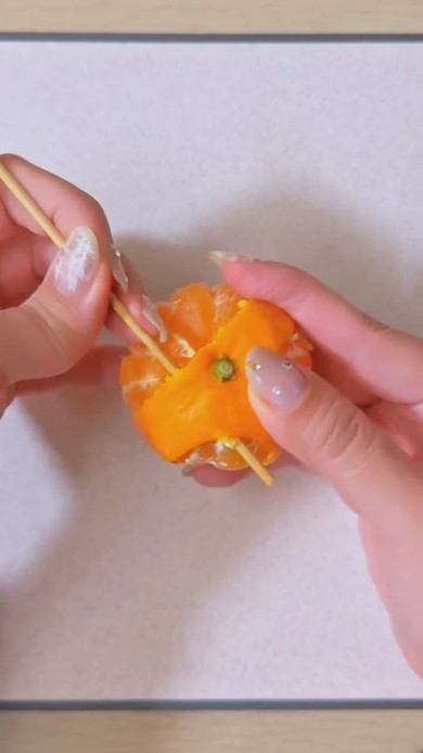 子どもに爆笑されるみかんのむき方解説