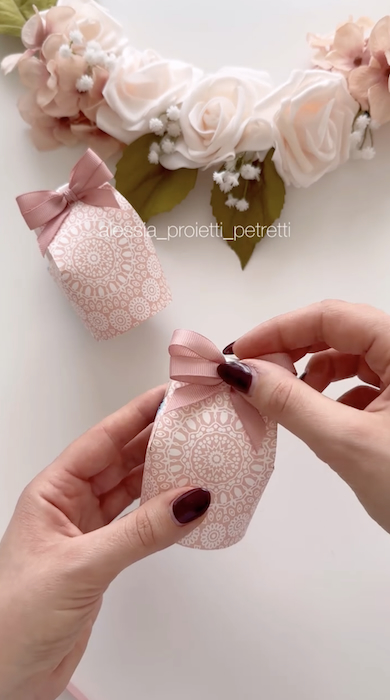 紙コップでラッピング