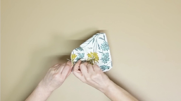 ハギレ布でポーチ作り