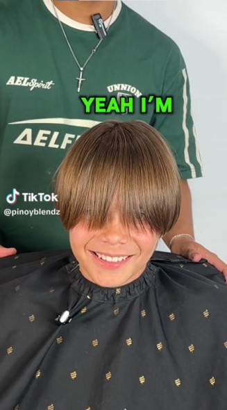 カッコいいヘアスタイルで明日、彼女に会いたい少年