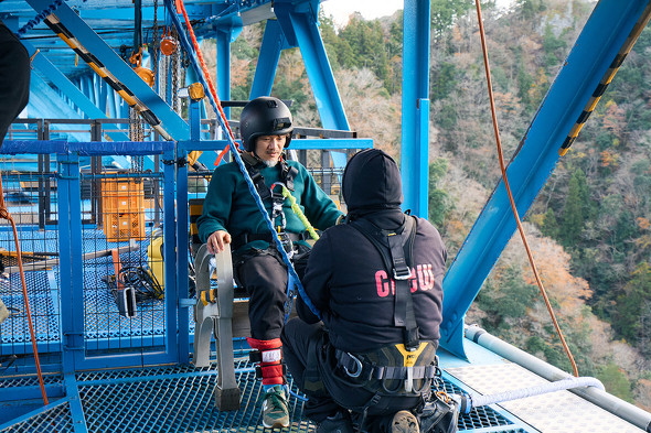 【PR】 LINEマンガ ｗebtoon バンジージャンプ