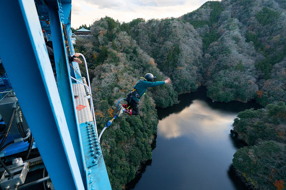 【PR】 LINEマンガ ｗebtoon バンジージャンプ