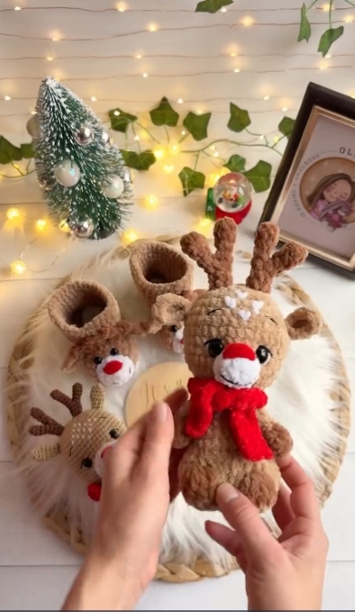 トナカイのぬいぐるみ