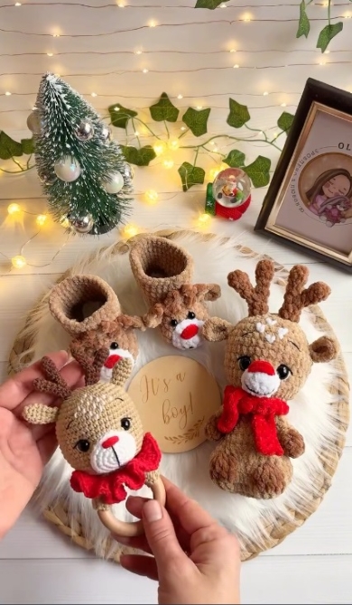 赤ちゃんの握るオモチャ