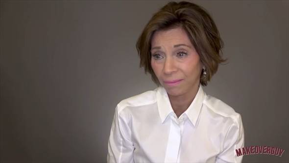 63歳の女性が大変身→洗練された雰囲気で若返る