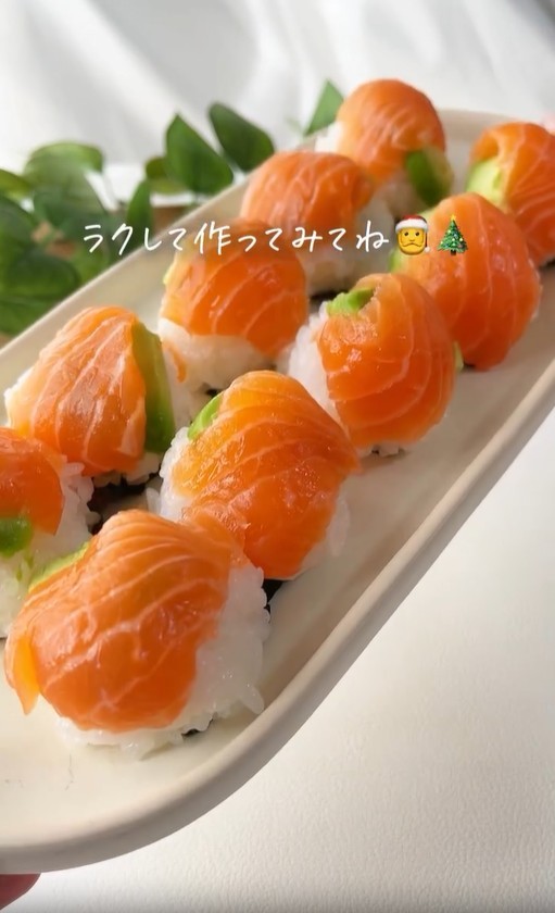小さい手まり寿司の完成