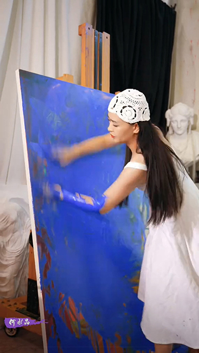 いっそ全部青く塗る