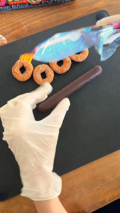 ディグダドーナツの材料となるヤングドーナツとチョコバット