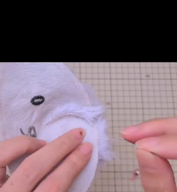 ダイソー ふわふわ アニマル ポーチ ぬいぐるみ 帽子 リメイク 作り方