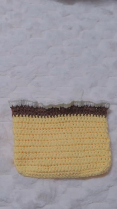 プリンモチーフの編み物巾着